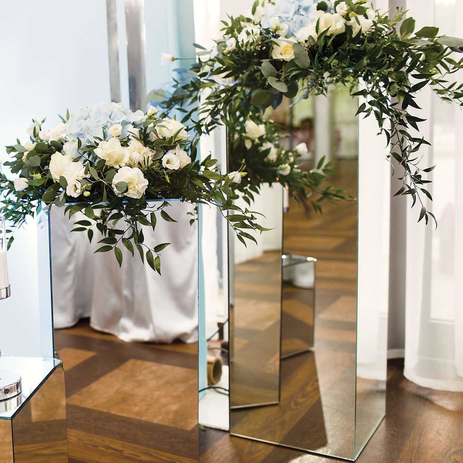 32" Silver Mirror Finish Acrylic Display Box, Pedestal Riser with Interchangeable Lid and Base - Image 4