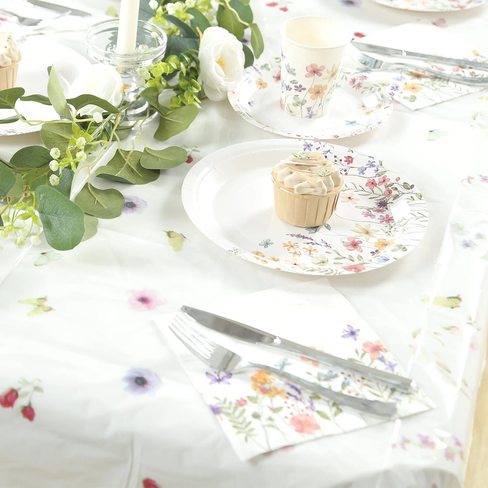 50-Pack Paper Cocktail Napkins with Wildflower Butterfly Design - Disposable 2 Ply Beverage Napkins for Parties 6.5"x6.5" - Image 7